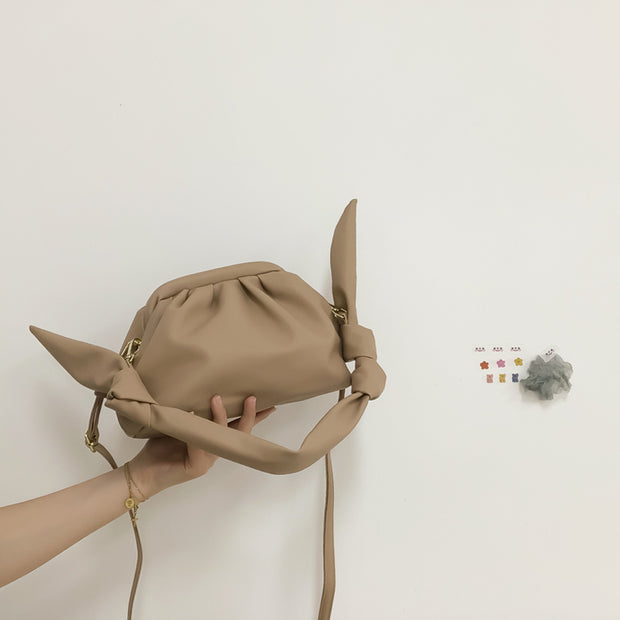 Hand pleated cloud bag shoulder bag